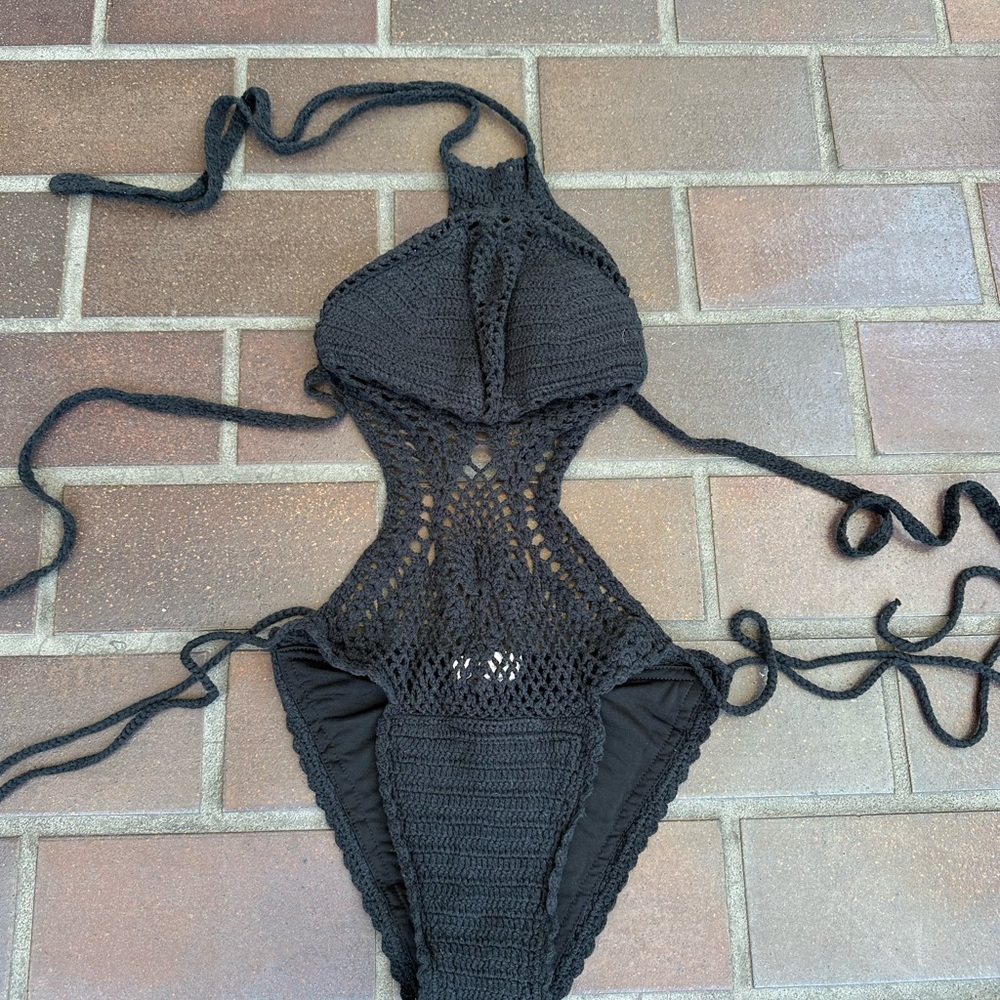 Lisa Maree Crochet Swimsuit Size Small